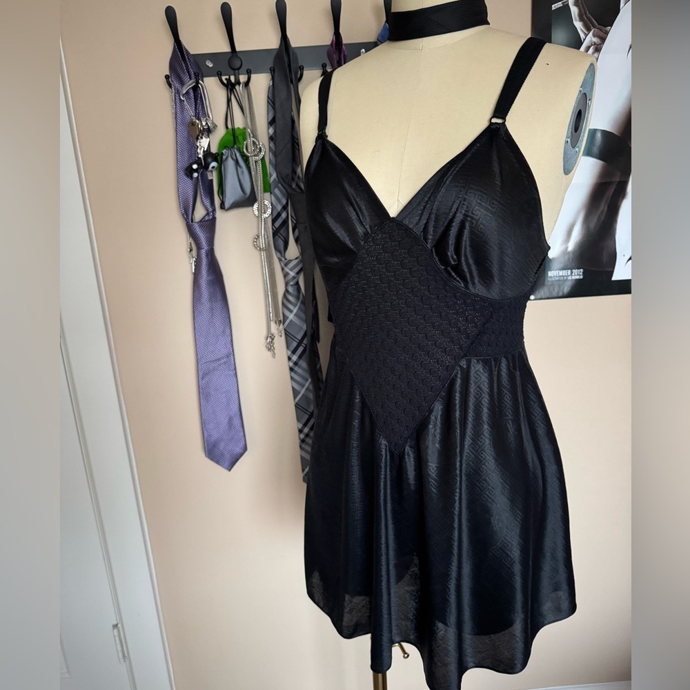 Elegant Black Lace Chemise/Slip Dress